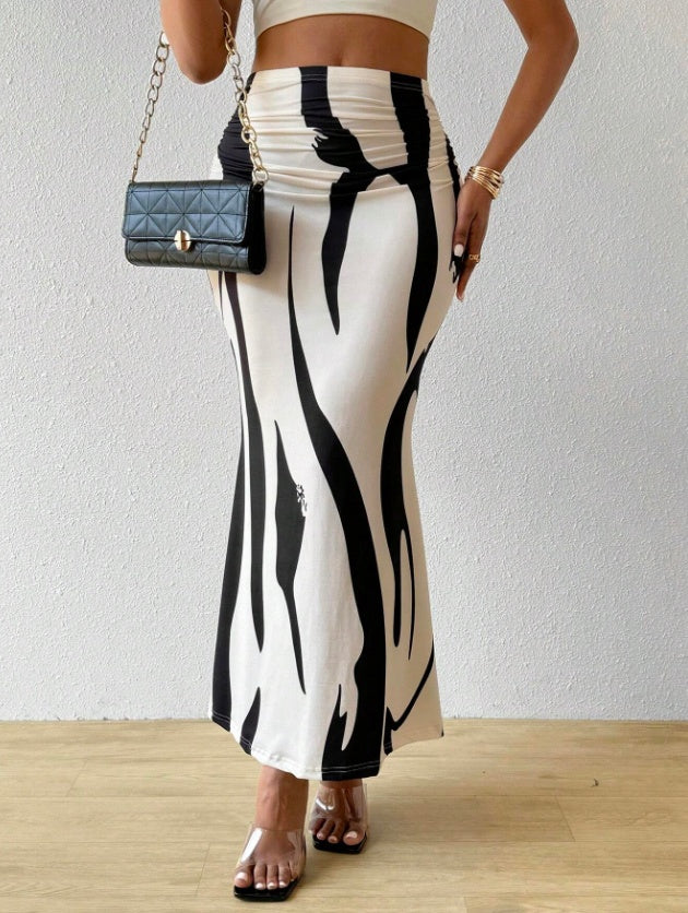 Casual Long Semi Loose Pleated Skirt