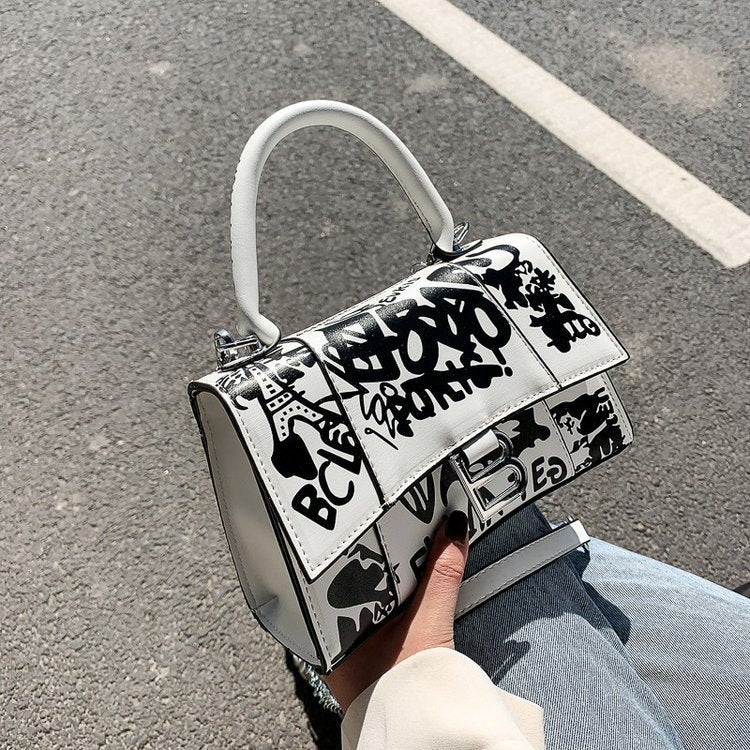 Personalized Simple Trend Graffiti Handbag