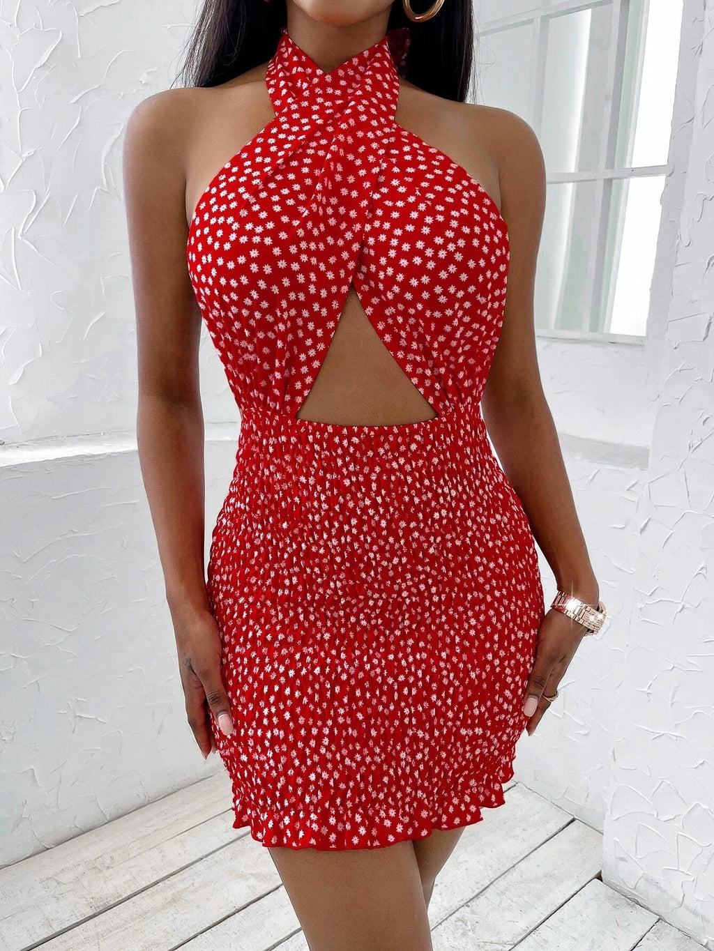 Wispy Empty Backless Halter Neck Dress